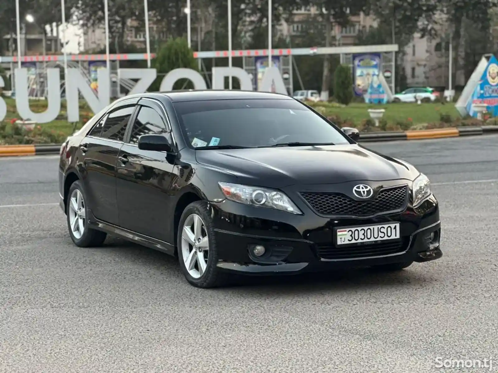 Toyota Camry, 2010-1