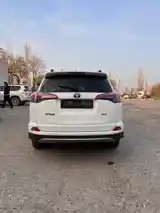 Toyota RAV 4, 2018-2