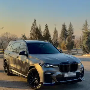 BMW X7, 2020