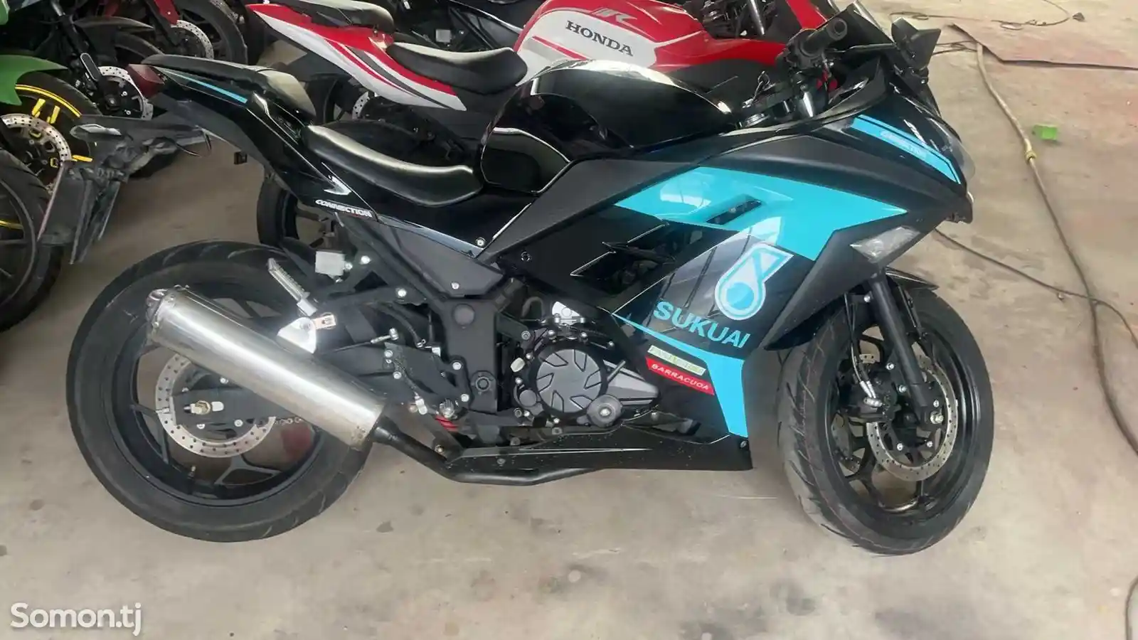 Мотоцикл Kawasaki Ninja 250cc на заказ