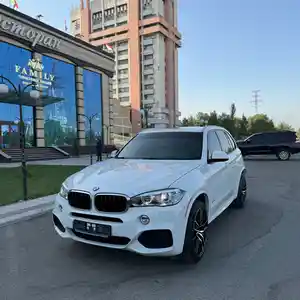 BMW X5, 2016