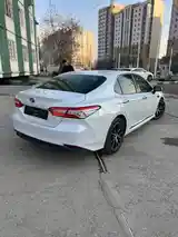 Toyota Camry, 2018-3