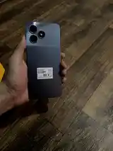 Телефон Realme-5