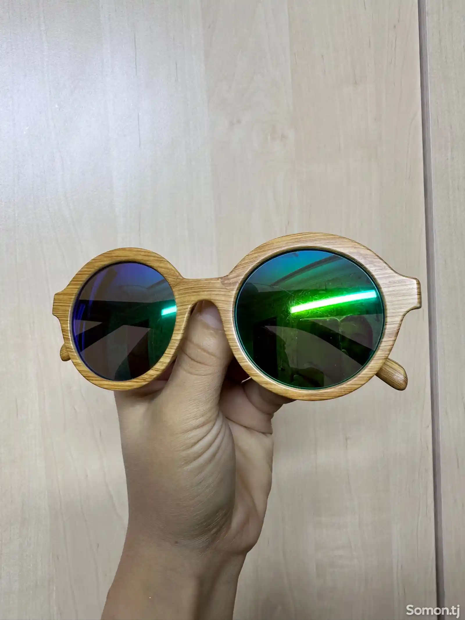 Солнцезащитные очки-2