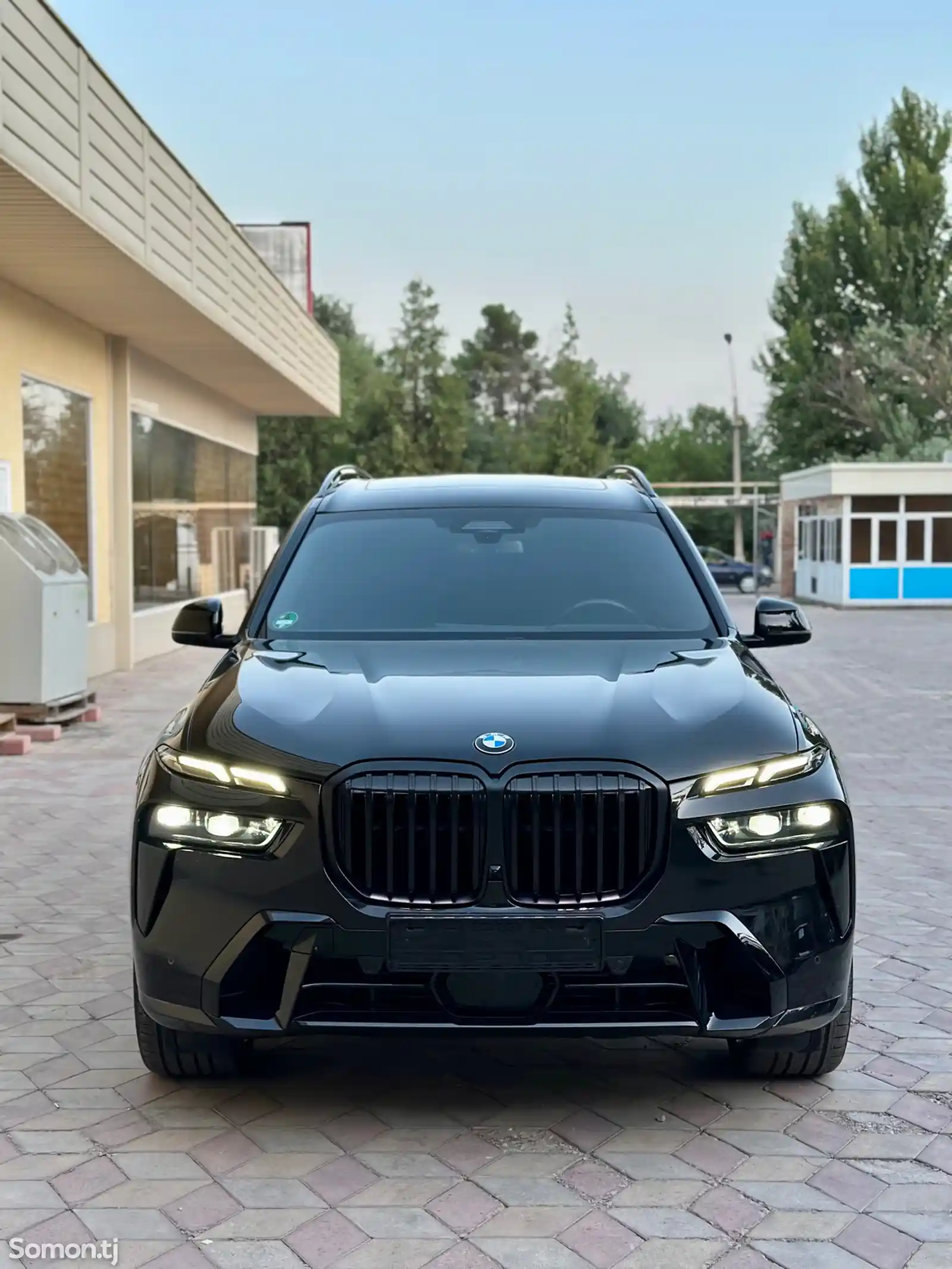 BMW X7, 2023-1