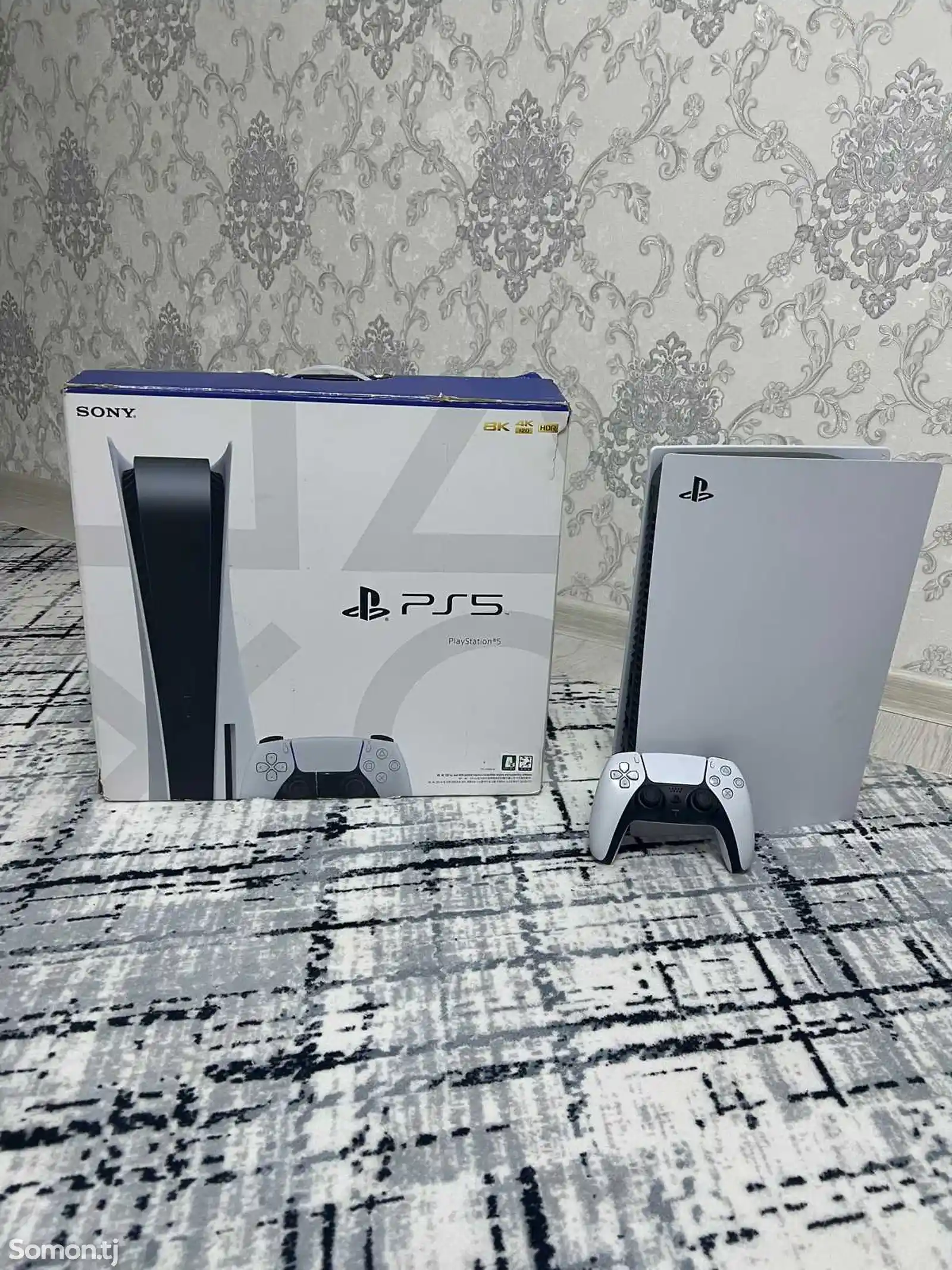 Игровая приставка Sony Playstation 5