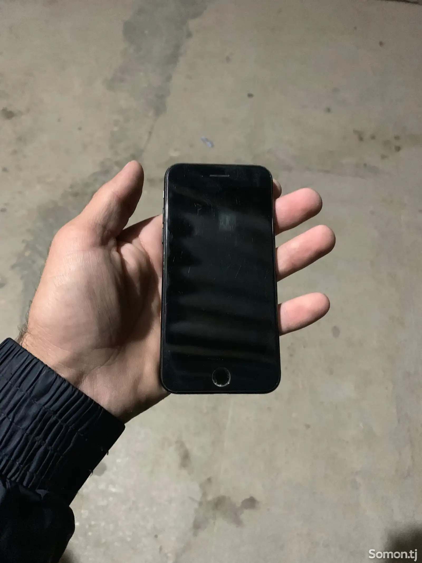 Apple iPhone 7, 32 gb-1