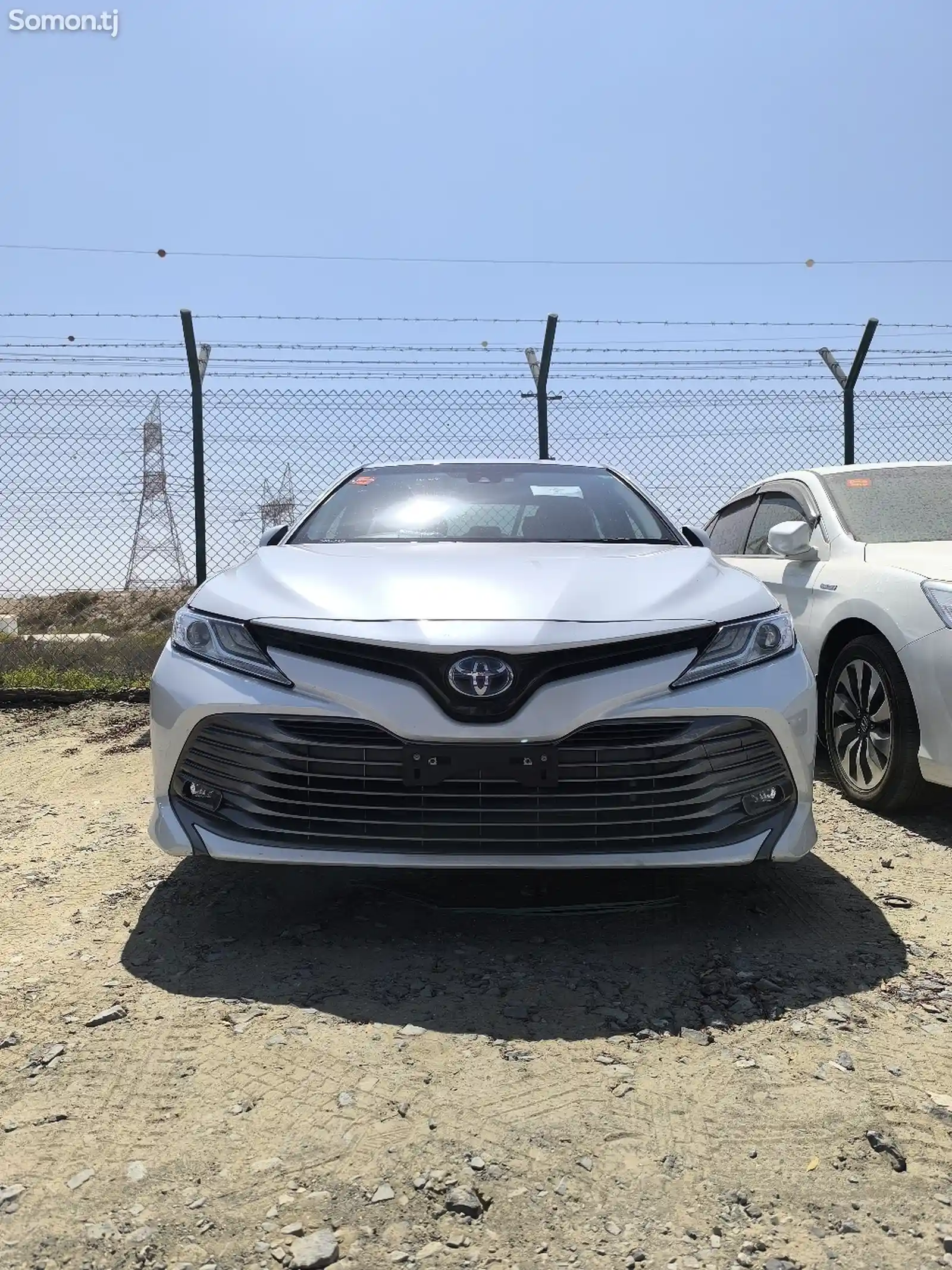 Toyota Camry, 2018-1