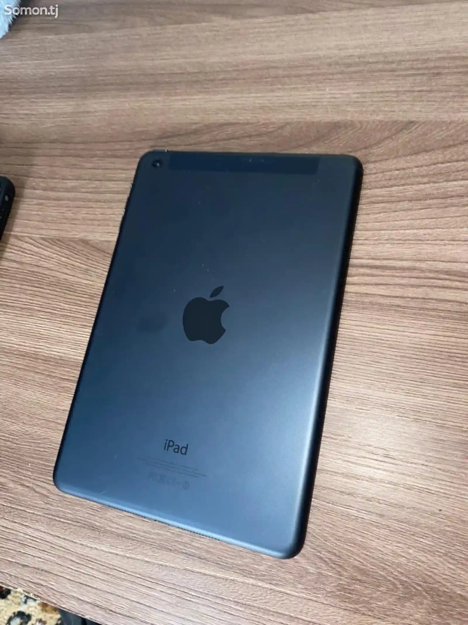 Планшет Apple iPad-1