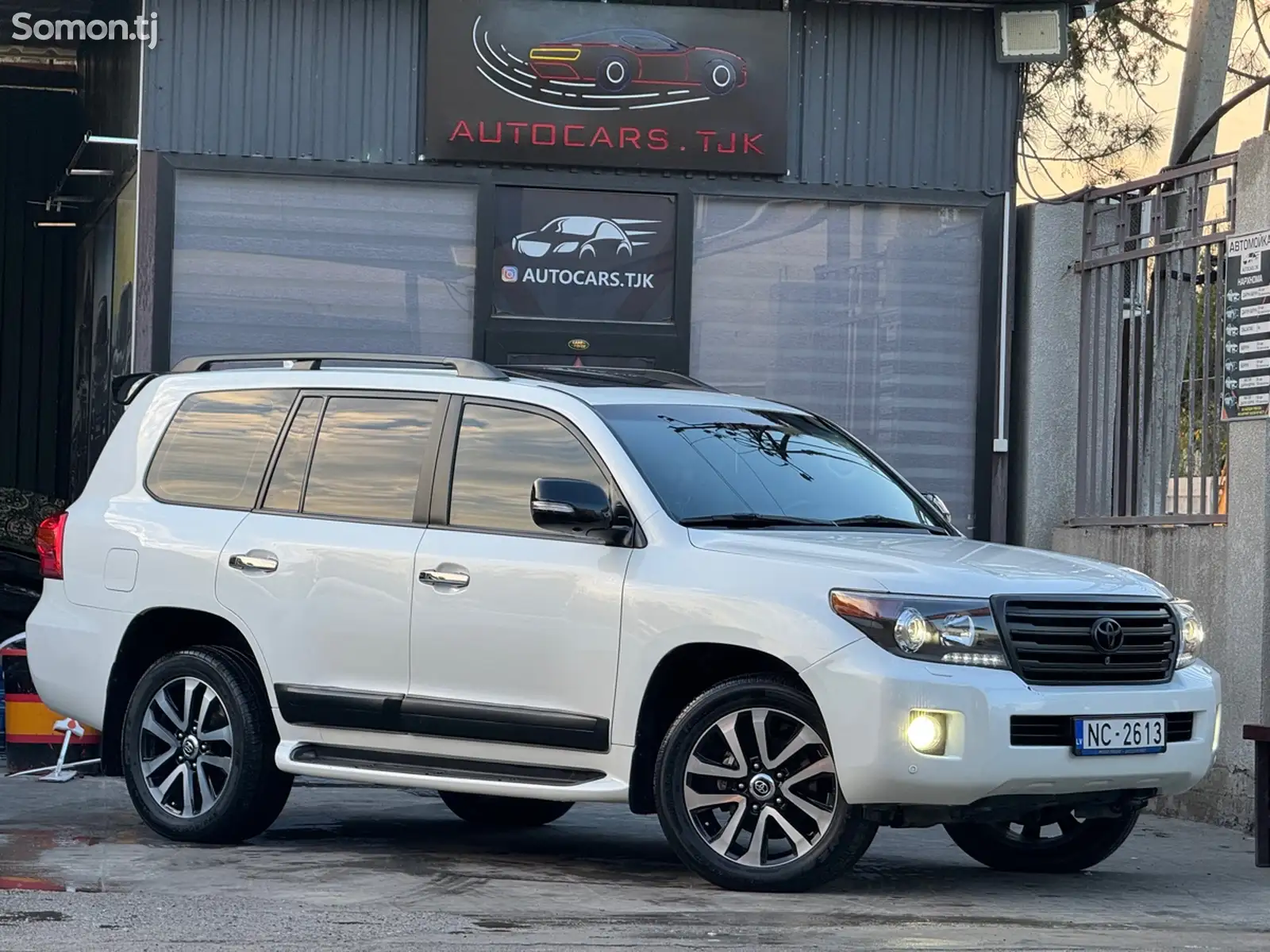 Toyota Land Cruiser, 2013-1