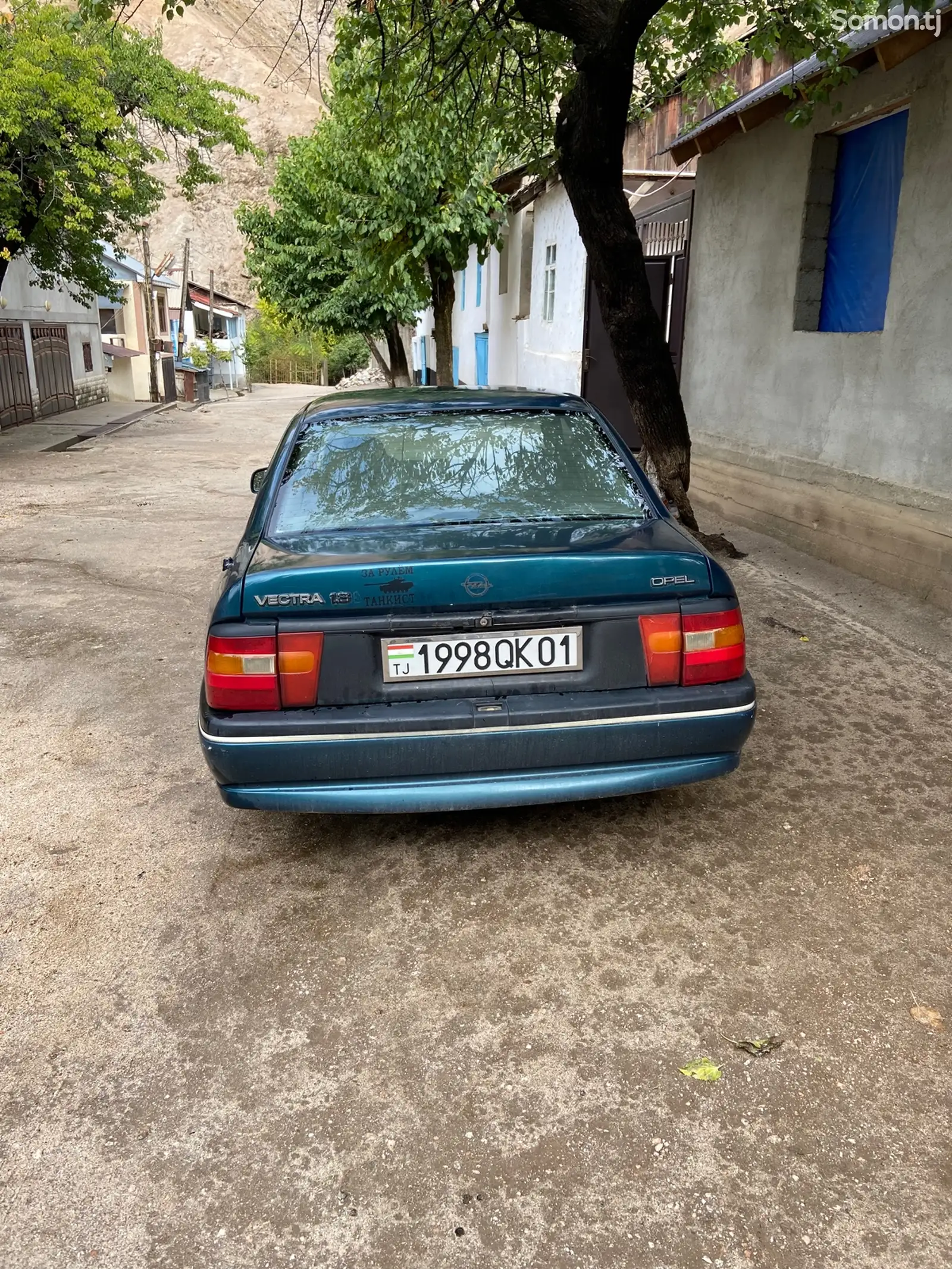 Opel Vectra A, 1995-1