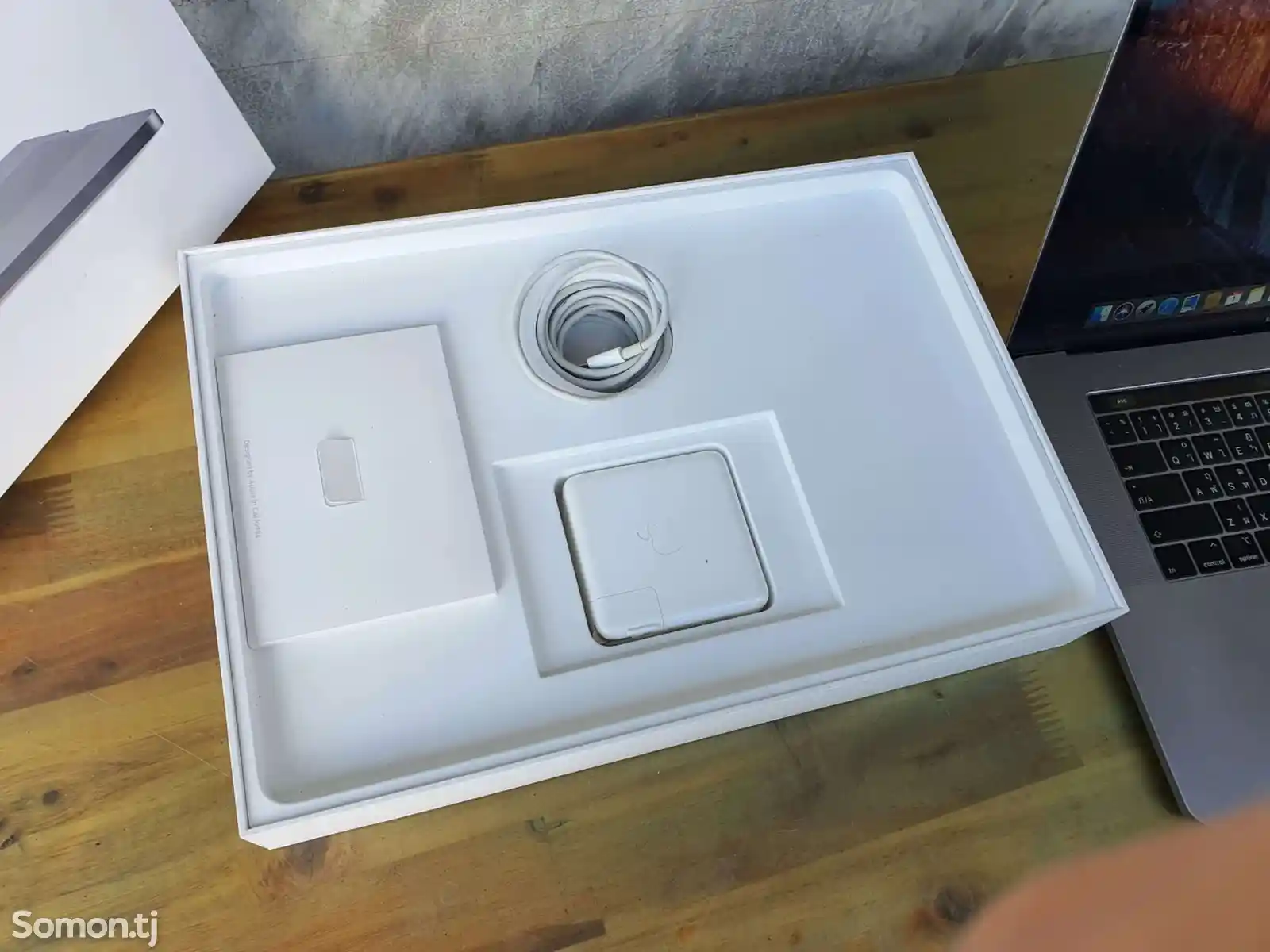 Ноутбук MacBook Pro 15-inch, 2018-2