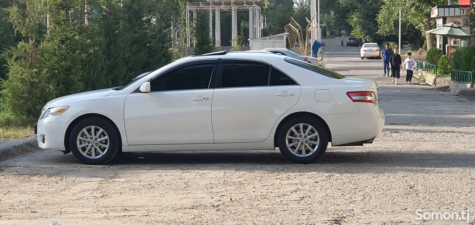 Toyota Camry, 2011