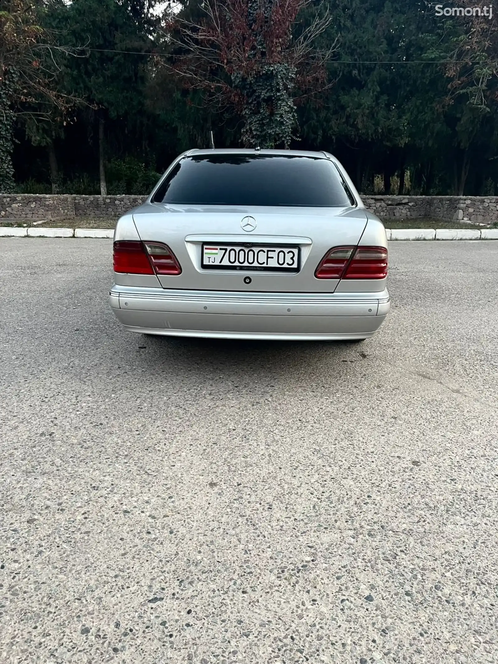 Mercedes-Benz E class, 2000-4