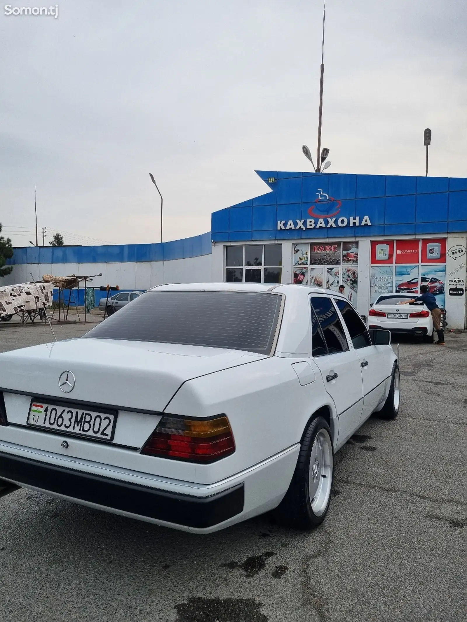 Mercedes-Benz W124, 1992-9