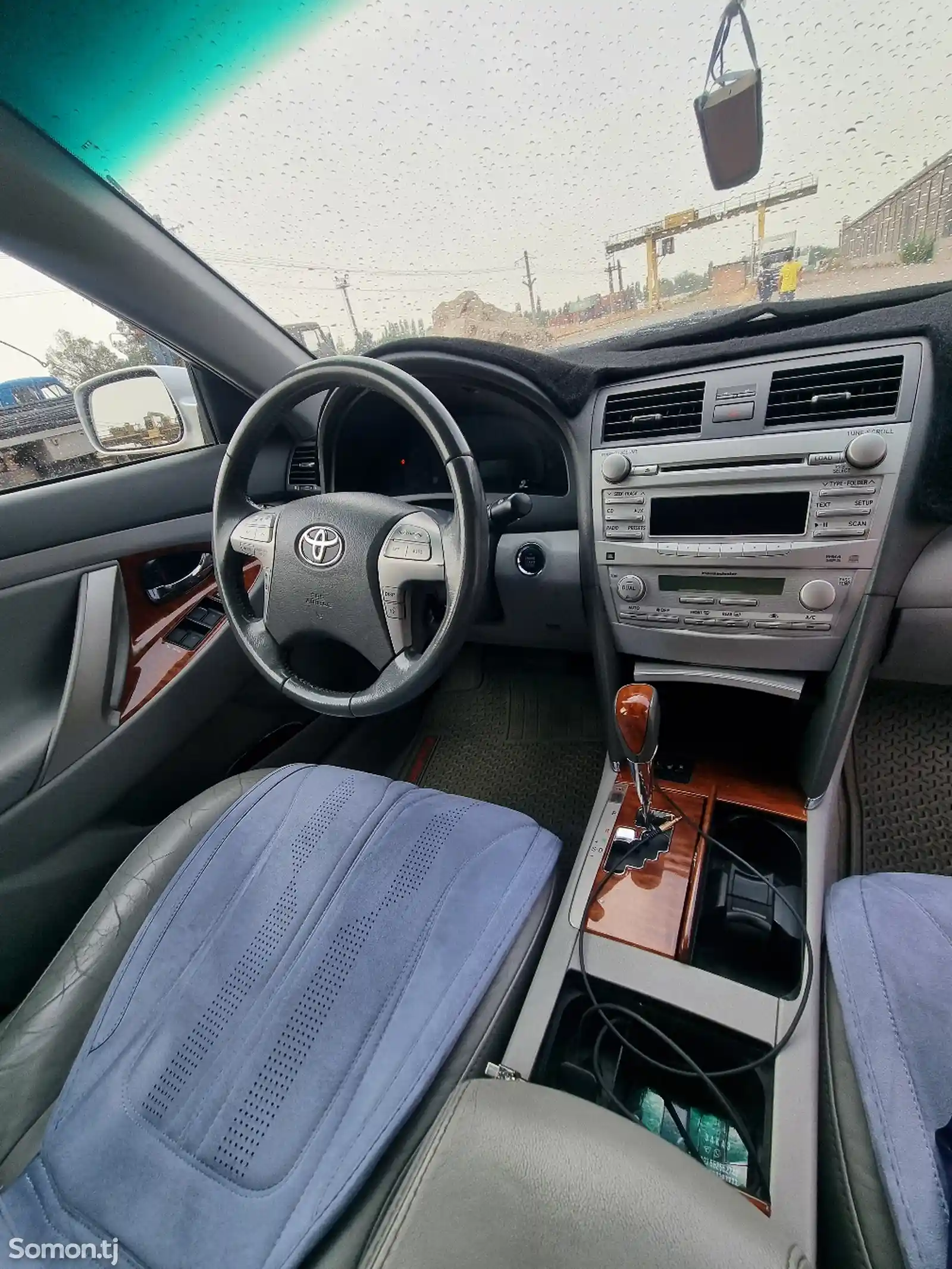 Toyota Camry, 2010-11