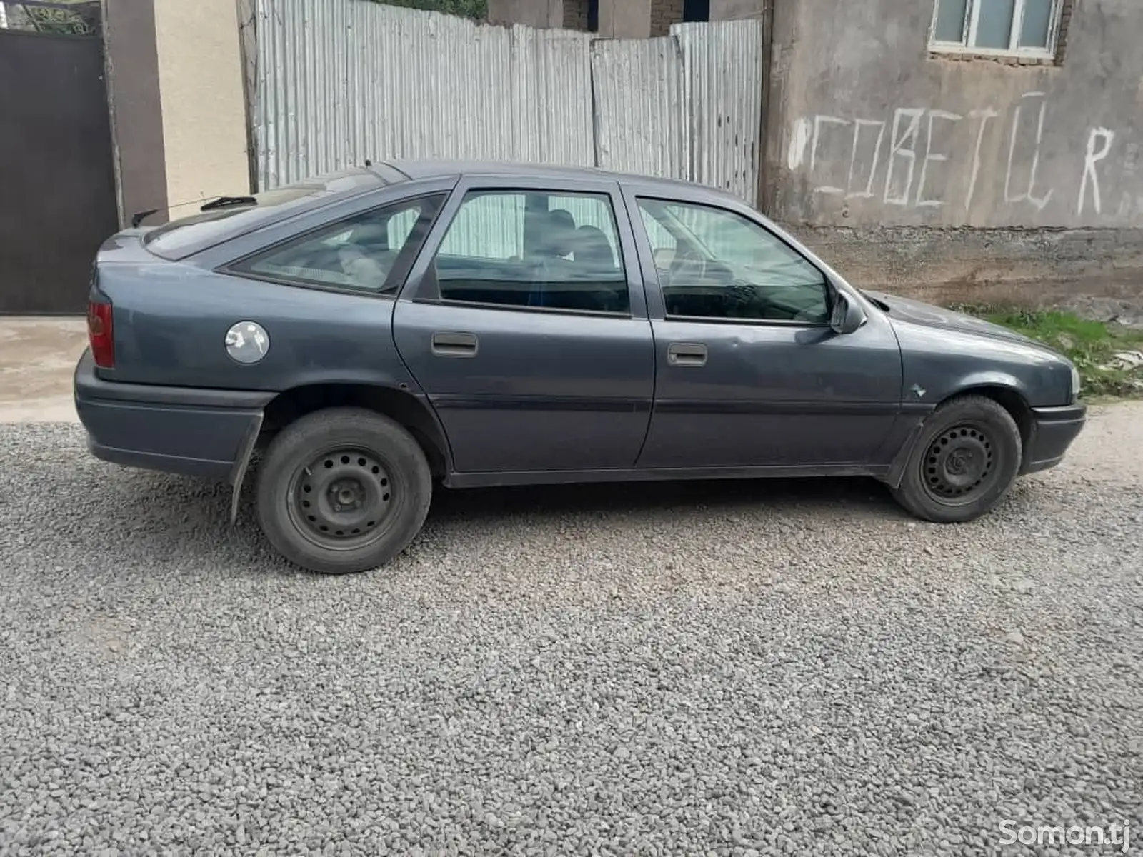 Opel Vectra A, 1995-1