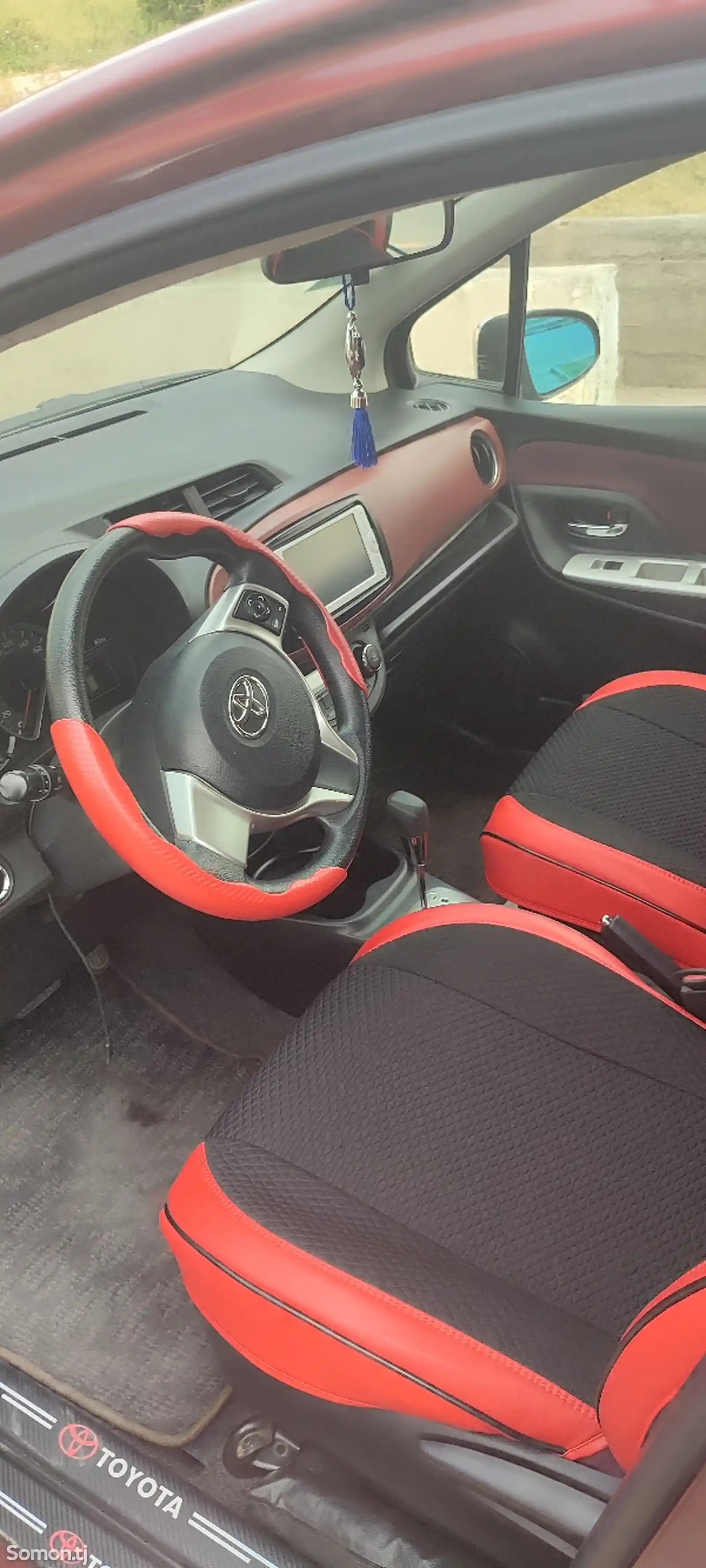 Toyota Vitz, 2014-5