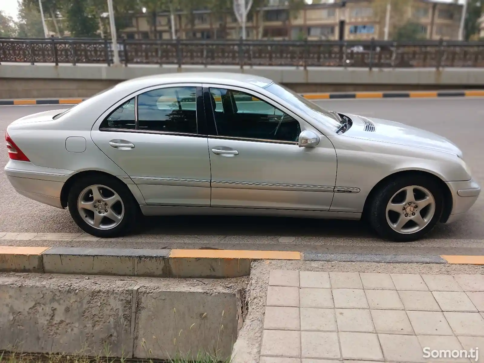 Mercedes-Benz C class, 2001-3