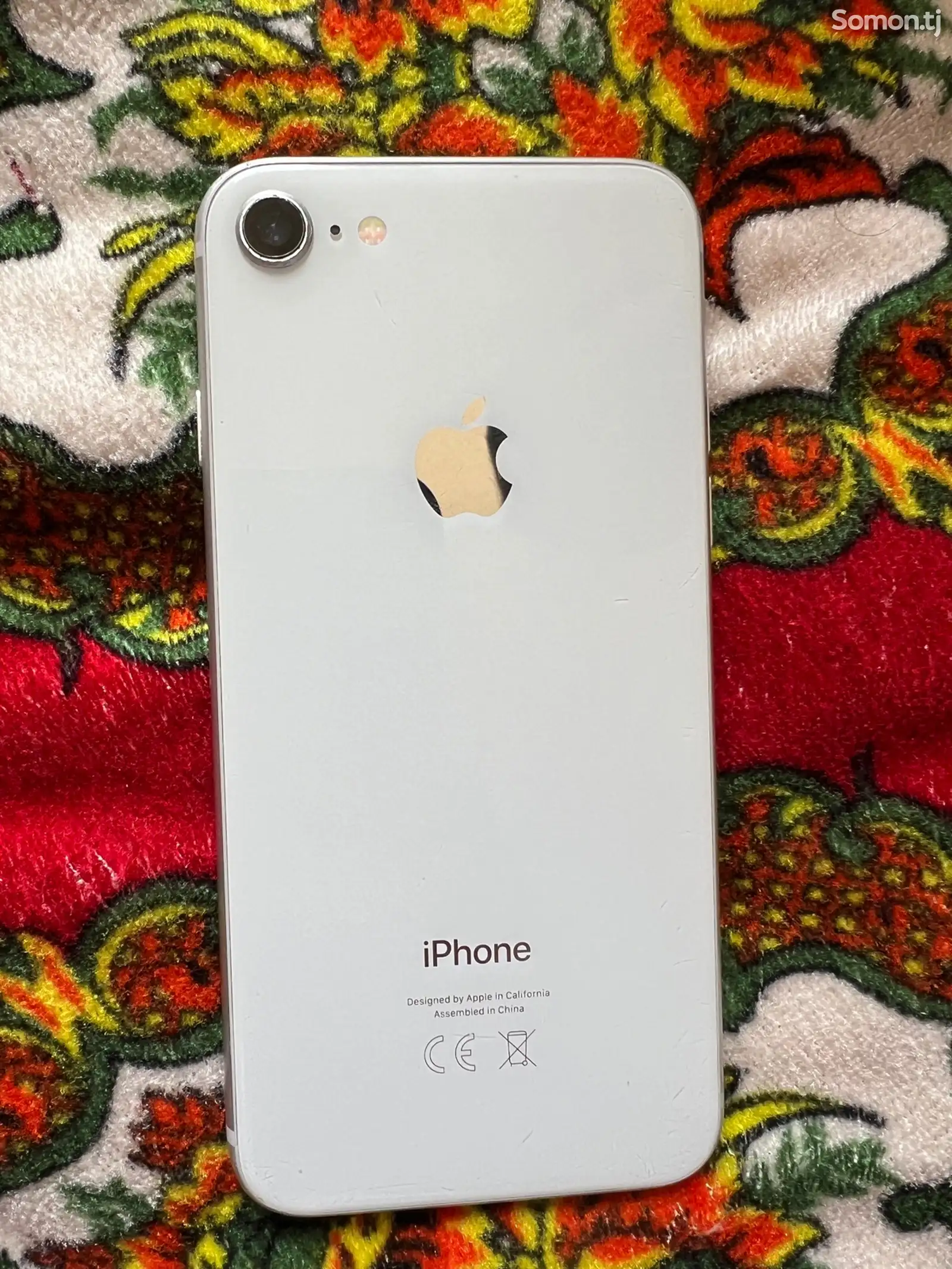 Apple iPhone 8, 256 gb, Silver-1