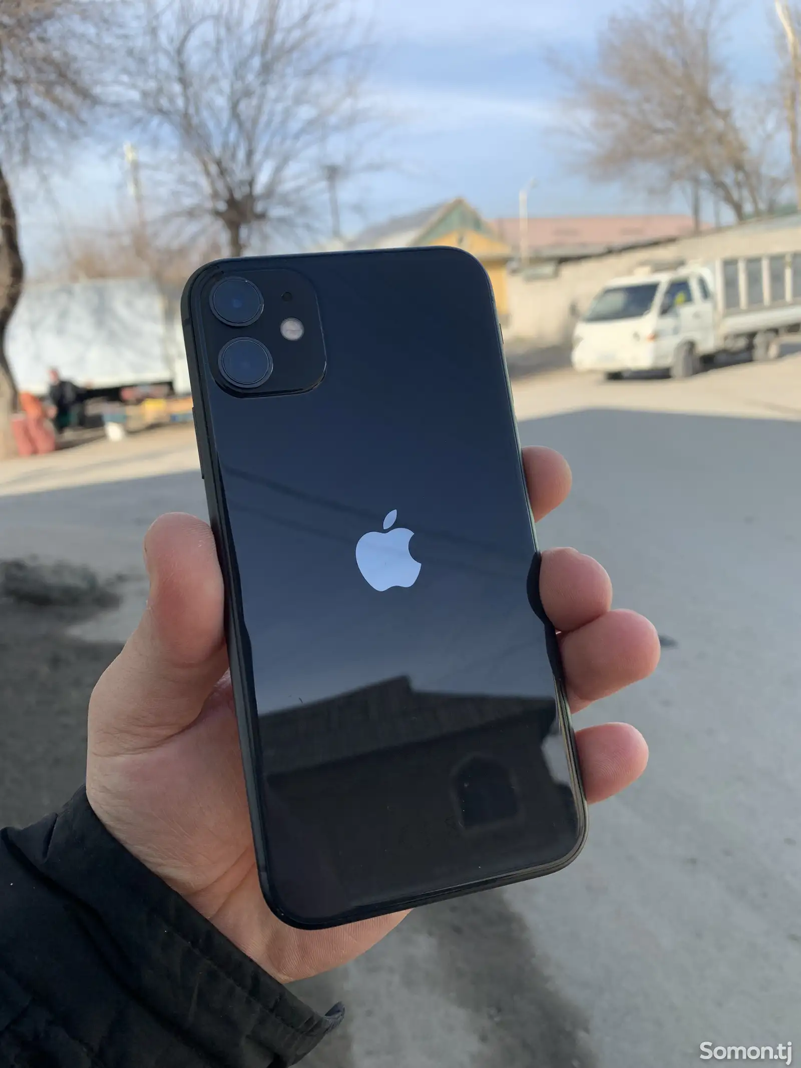 Apple iPhone 11, 64 gb, Black-1