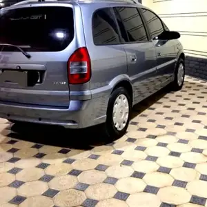 Opel Zafira, 2006