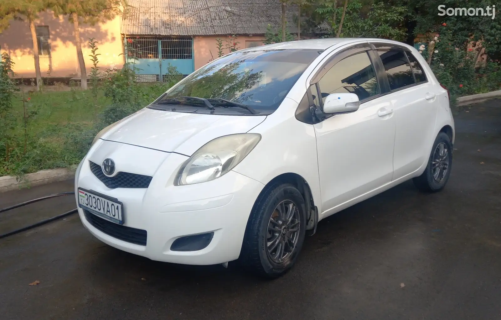 Toyota Vitz, 2008-2