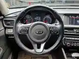 Kia Optima, 2015-12