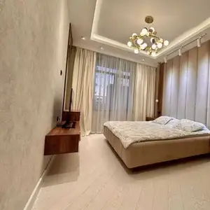 2-комн. квартира, 11 этаж, 76м², Пединститут