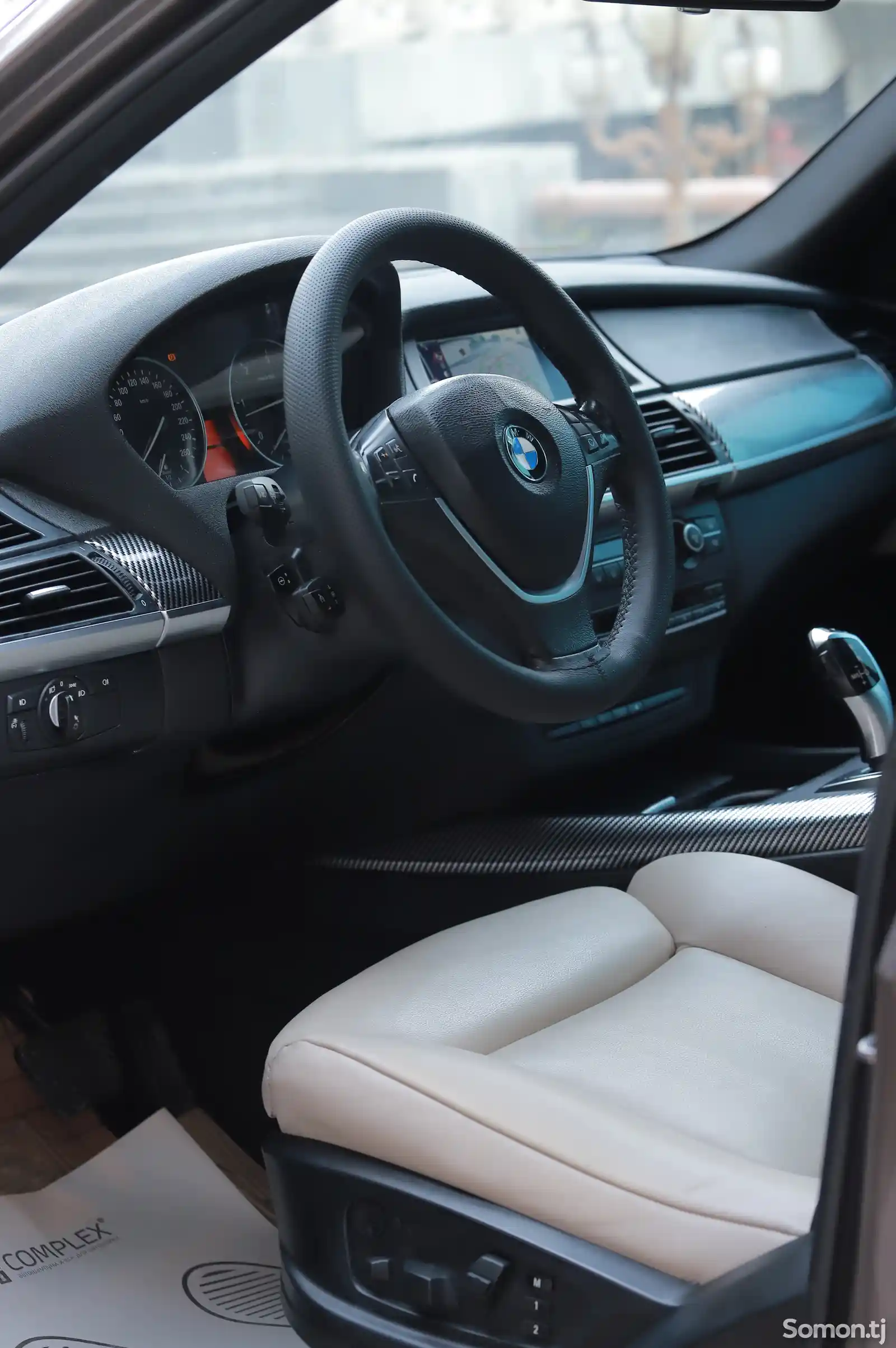 BMW X5, 2012-9