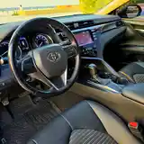 Toyota Camry, 2019-12