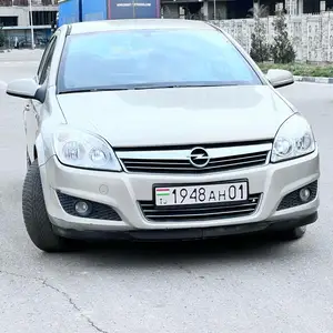 Opel Astra H, 2008