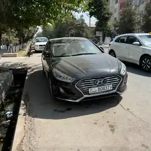 Hyundai Sonata, 2018