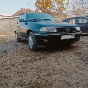 Opel Astra F, 1995