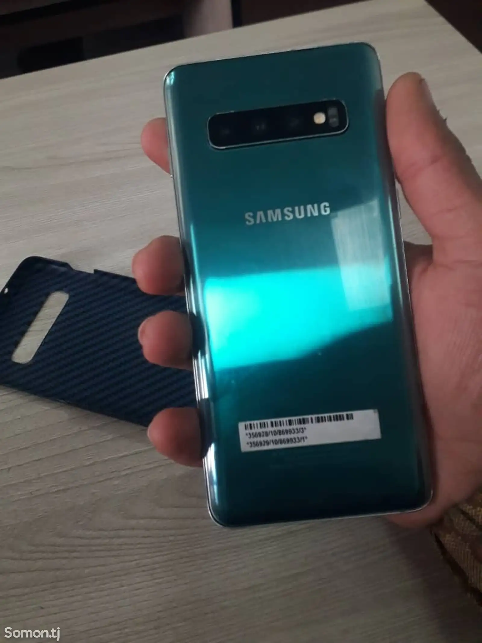 Samsung Galaxy s10 plus-1