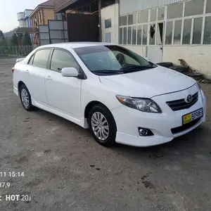 Toyota Corolla, 2010