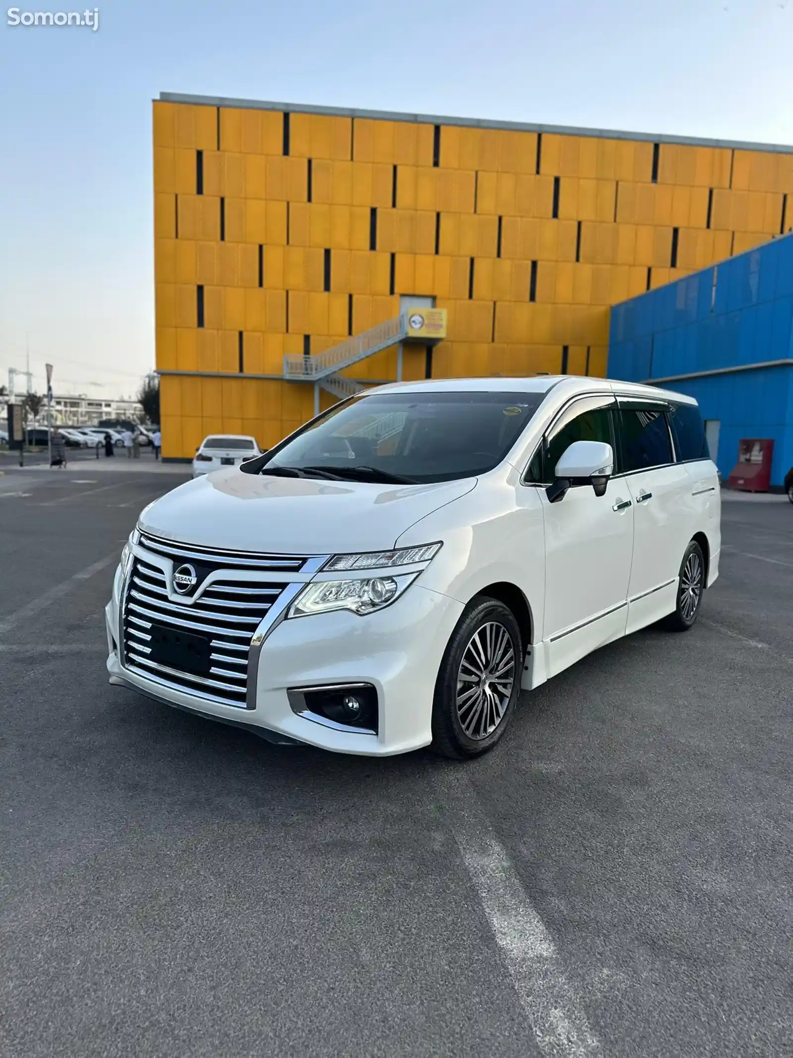 Nissan Elgrand, 2017-8