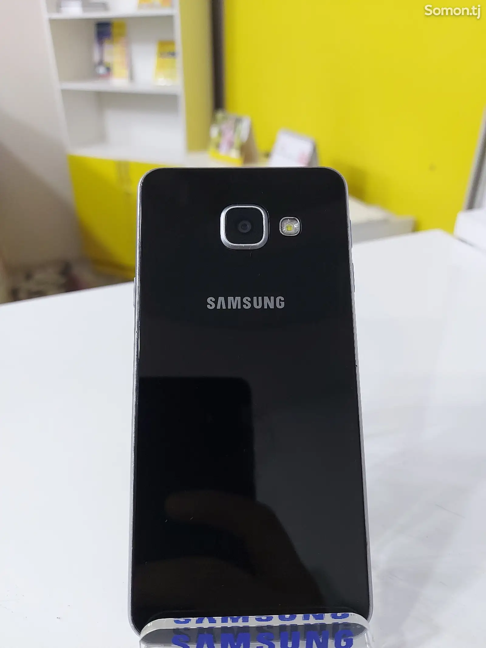 Samsung Galaxy A3-1