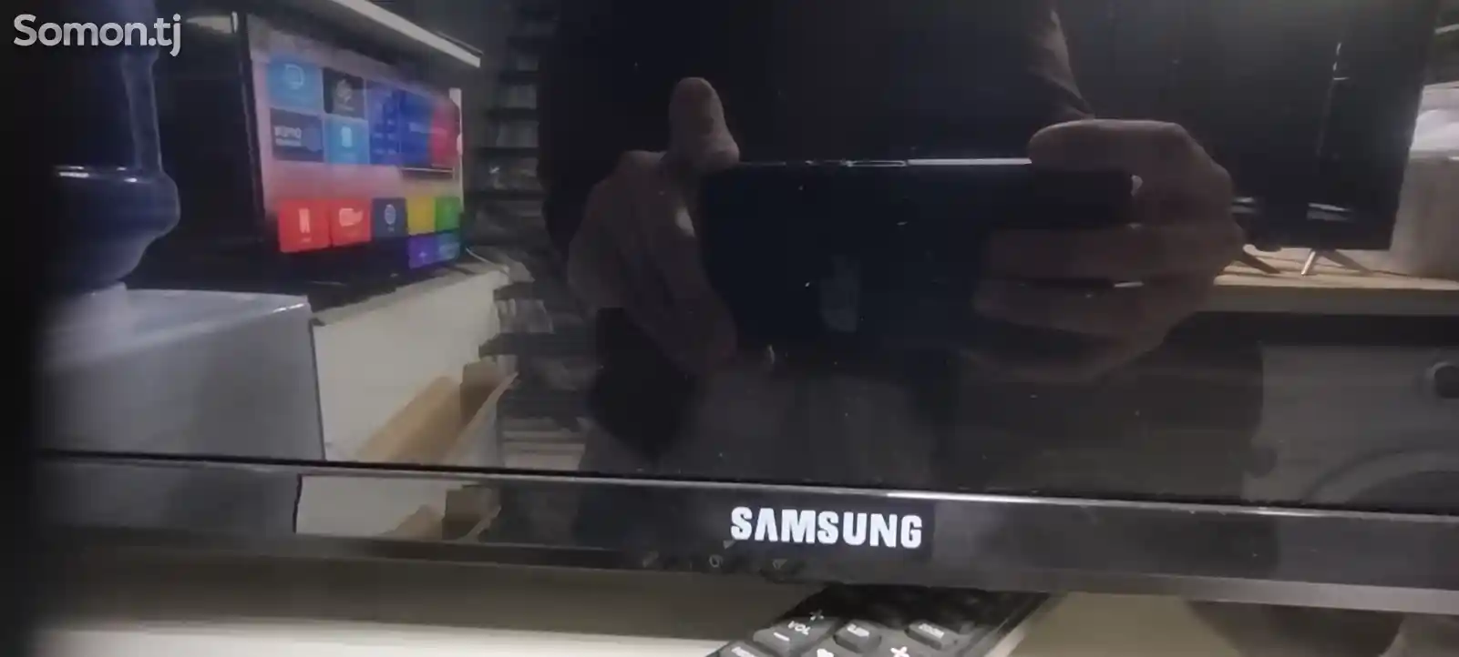 Телевизор Samsung 35 Smart TV-2