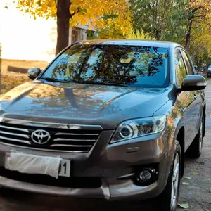 Toyota RAV 4, 2012