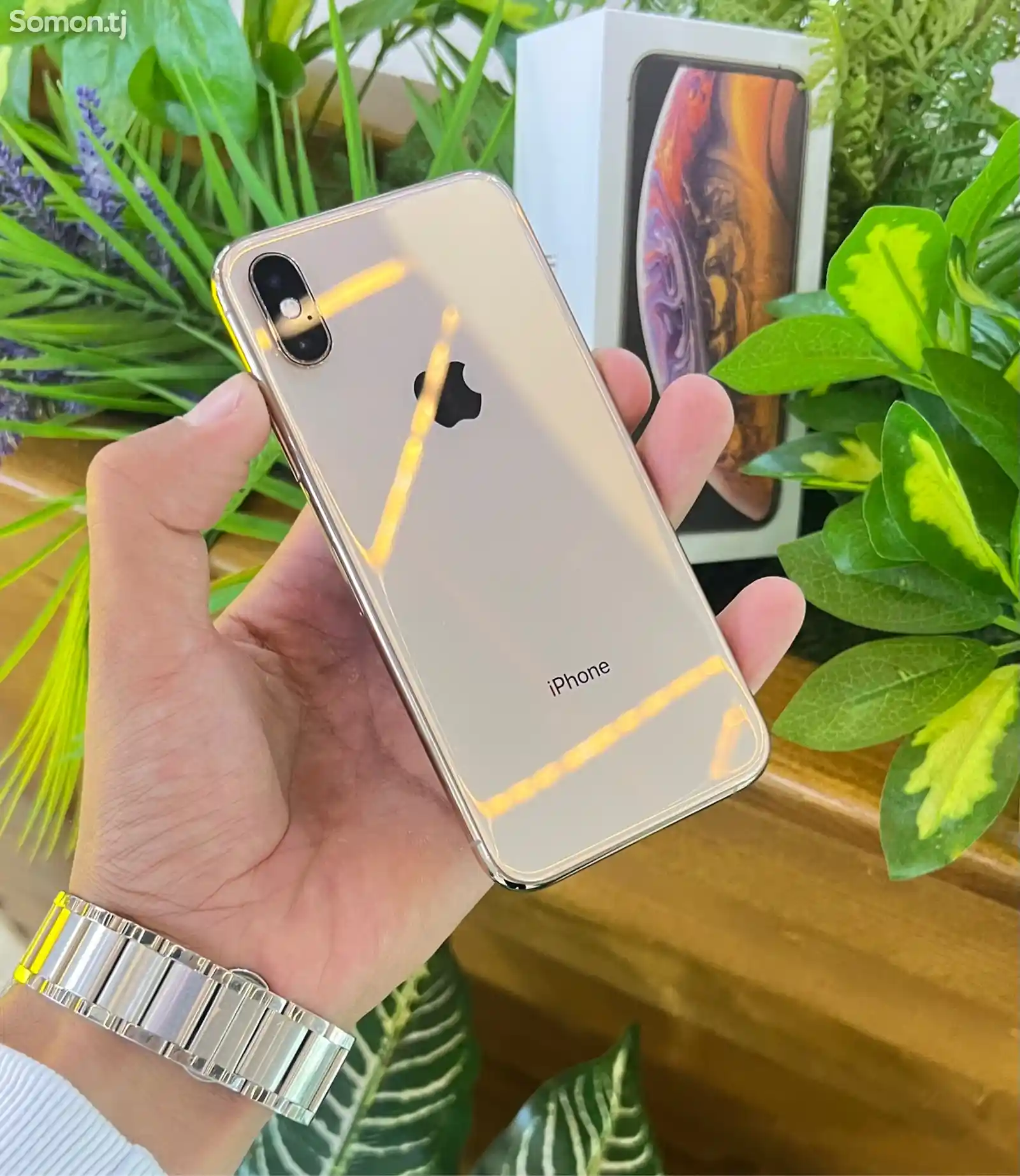 Apple iPhone Xs, 64 gb, Gold-1