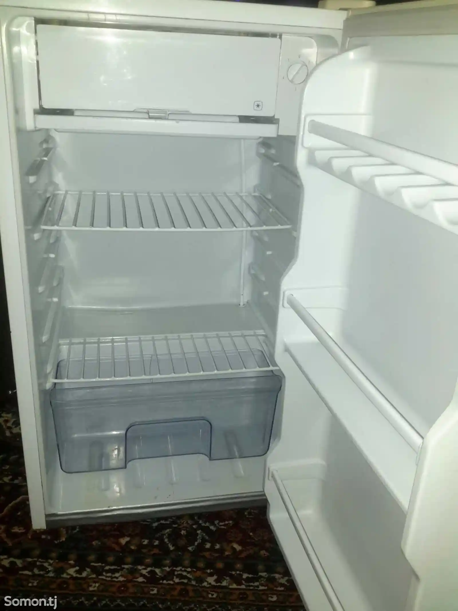 Холодильник Nikai-2