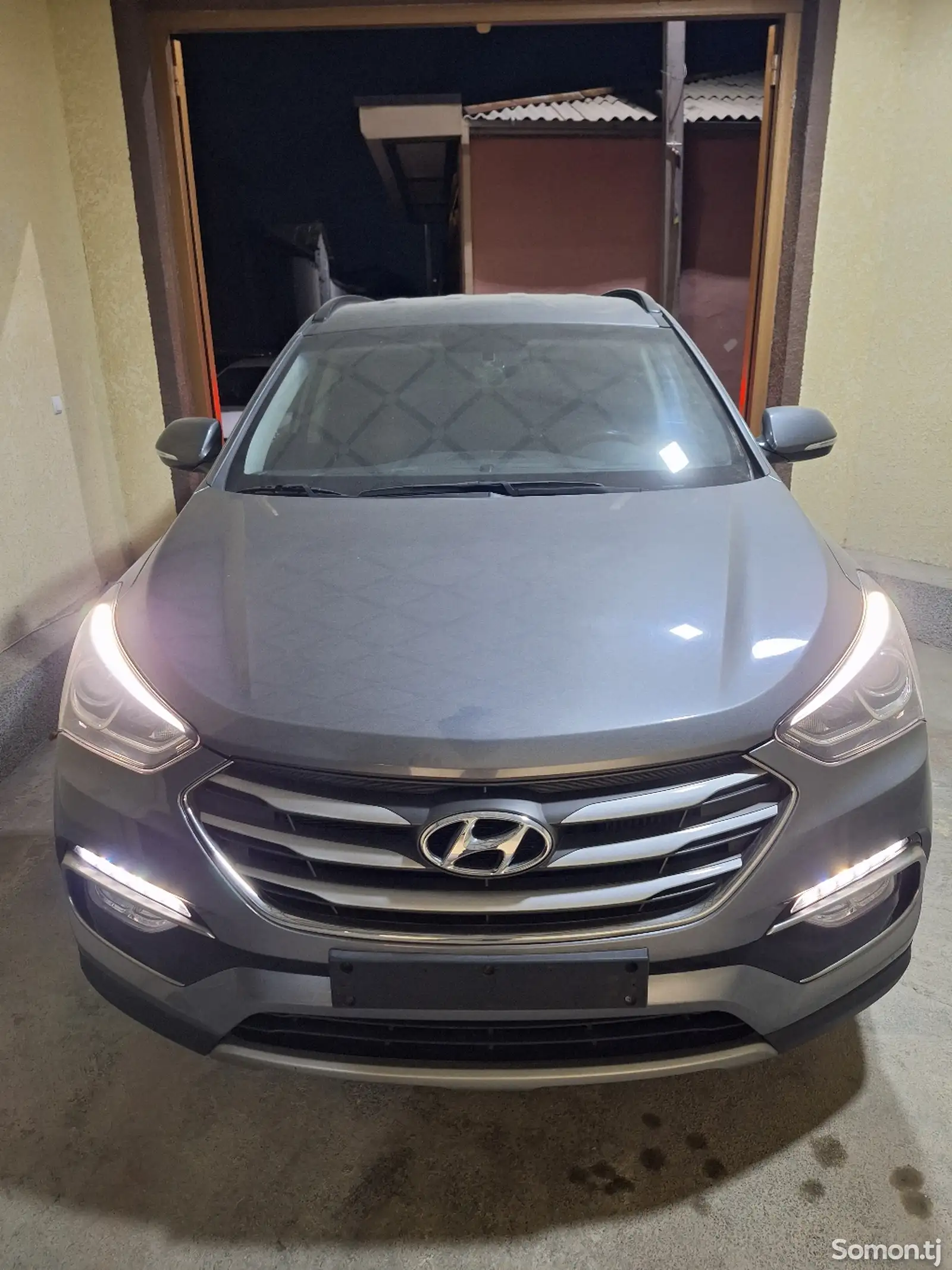 Hyundai Santa Fe, 2016-1