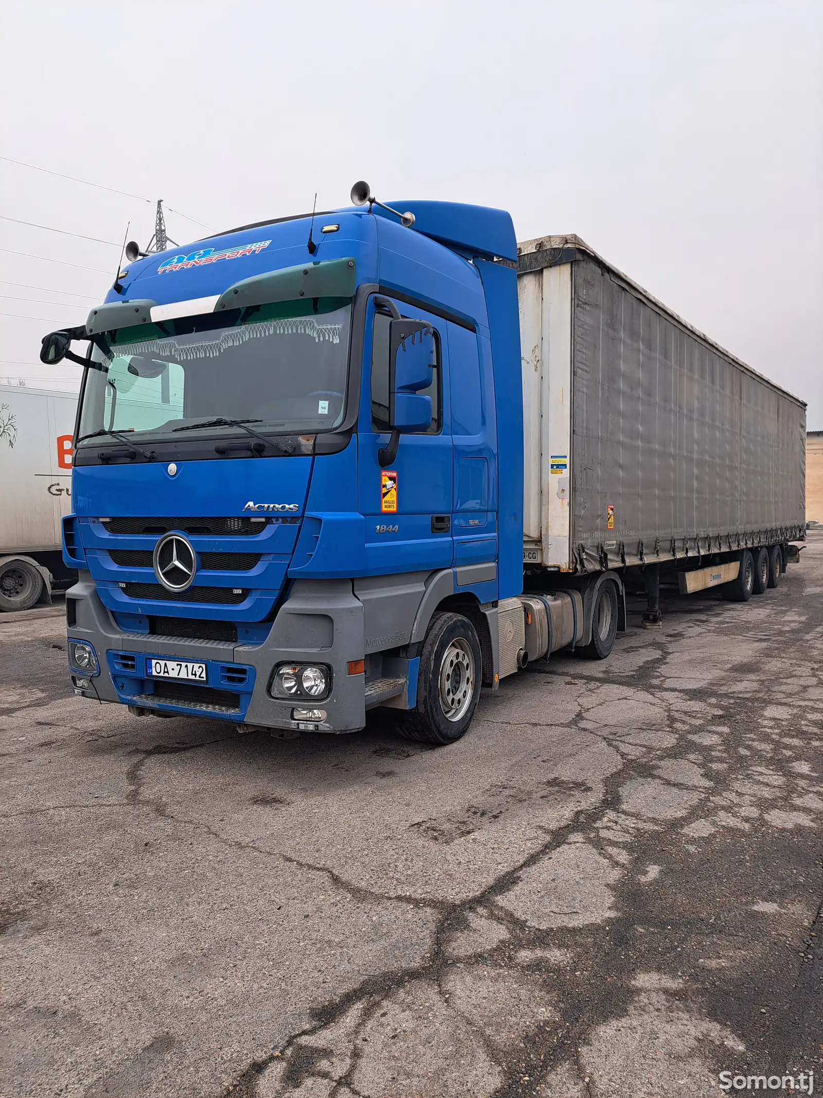 Бортовой грузовик Mercedes-Benz Actros 18/44, 2009-1