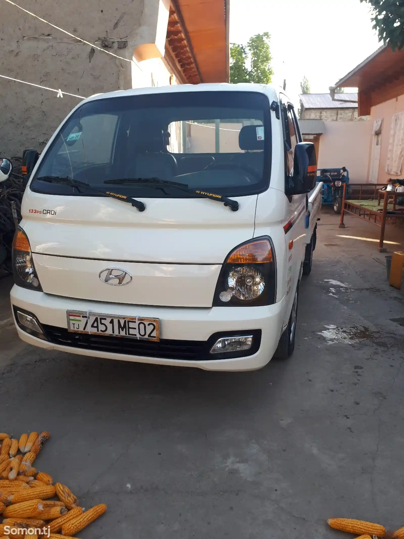 Бортовой автомобиль Hyundai Porter 2 2014-1