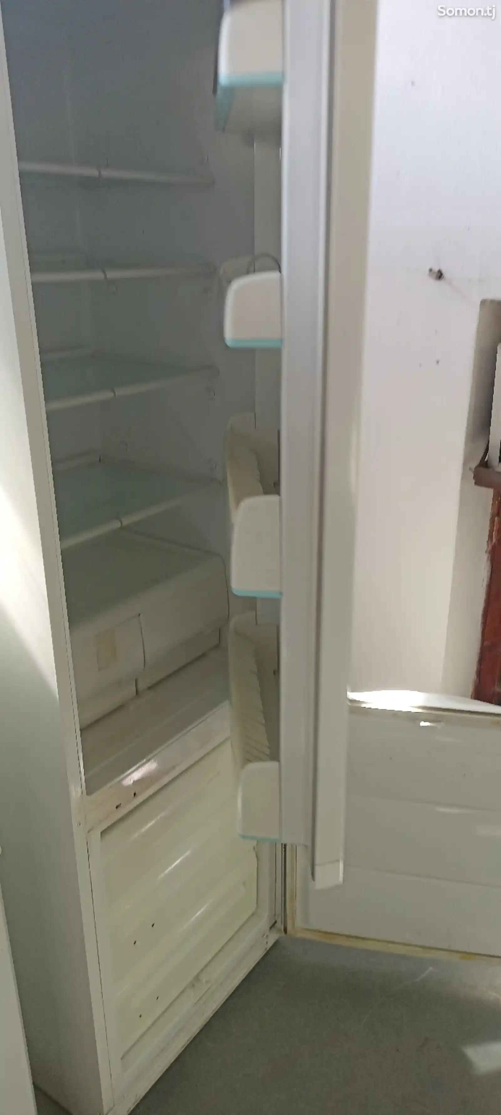 Холодильник Ford-2