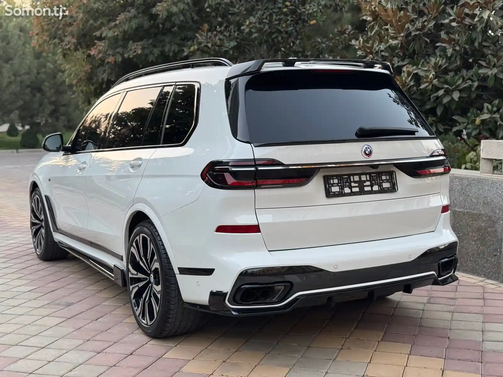 BMW X7, 2023-6