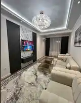 2-комн. квартира, 10 этаж, 80м², ул шохтемур-6