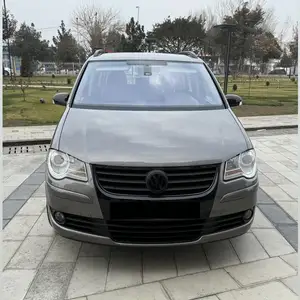 Volkswagen Touran, 2008