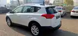 Toyota RAV 4, 2015-6